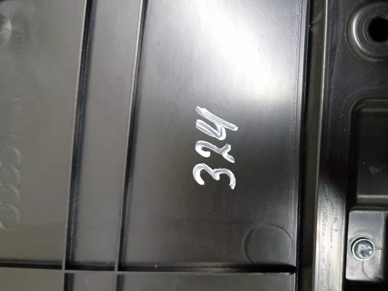 Обшивка двери Audi A4 2008 8K0867304G B8, задняя правая