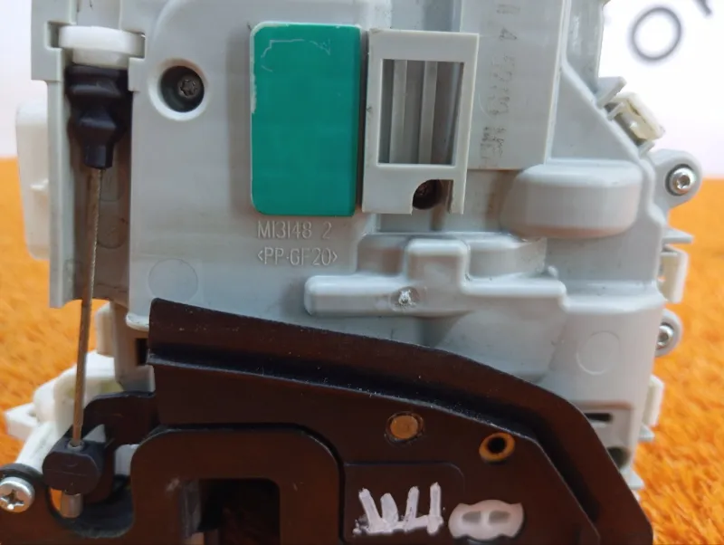 Замок двери