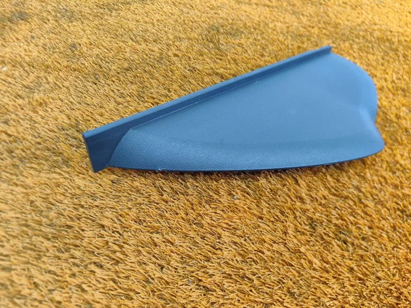 Накладка на торпедо