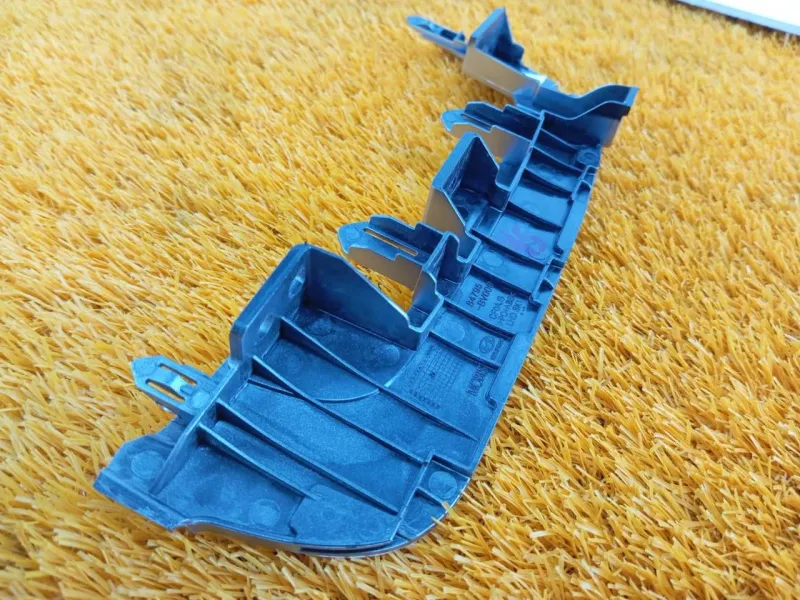 Накладка на торпедо