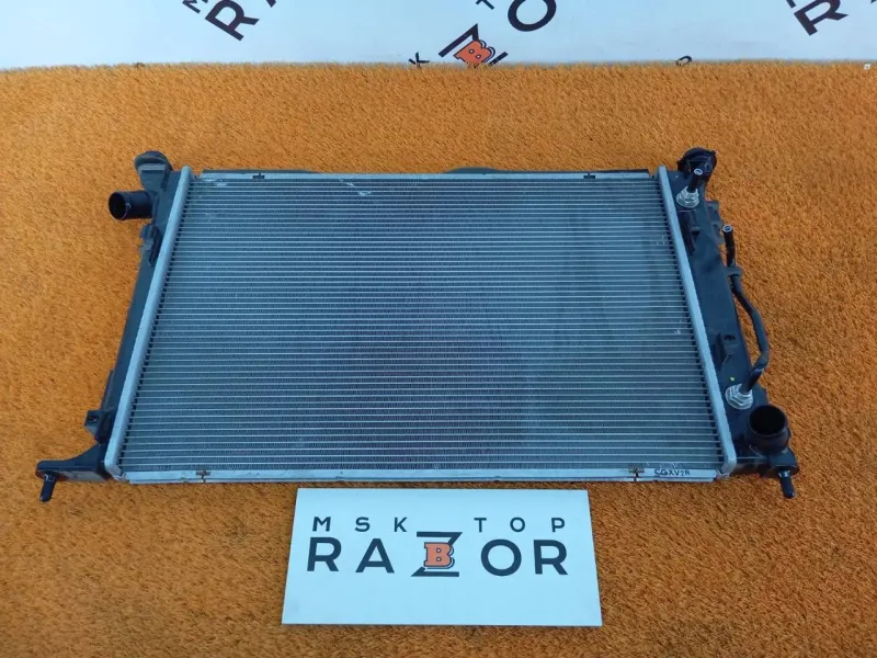 Радиатор двигателя