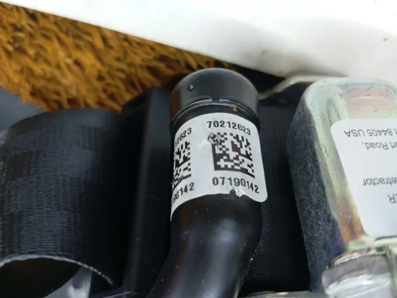 Ремень безопасности