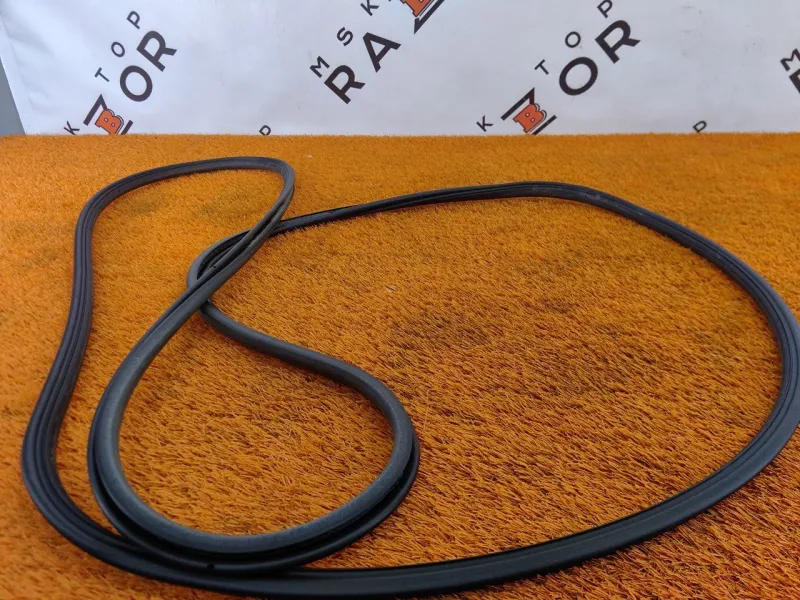 Уплотнитель крыши