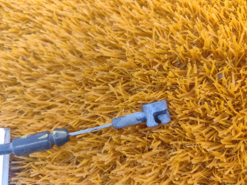 Трос открывания капота