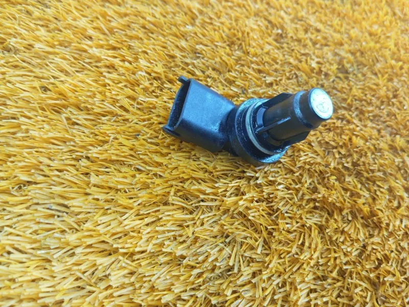 Датчик положения распредвала