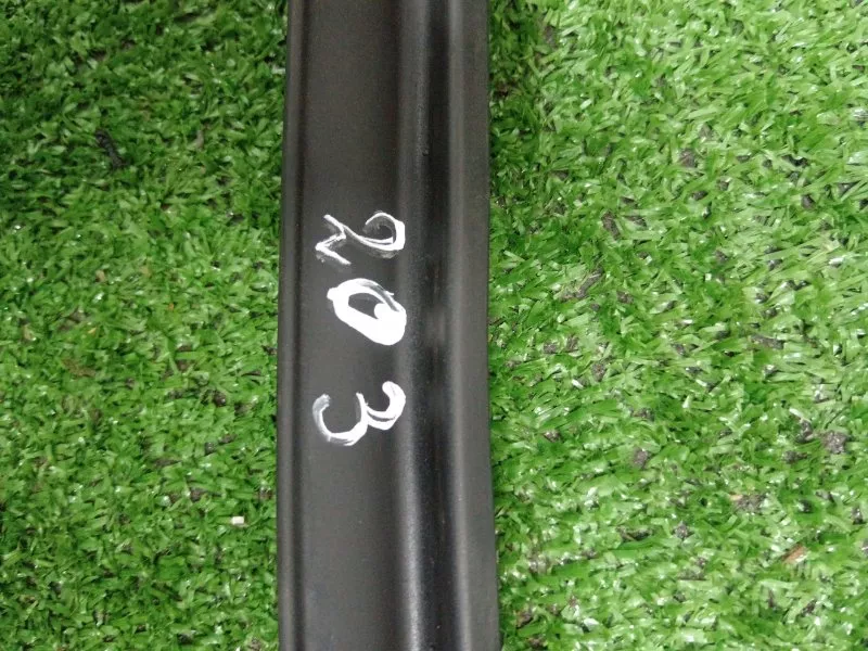 Уплотнитель стекла двери