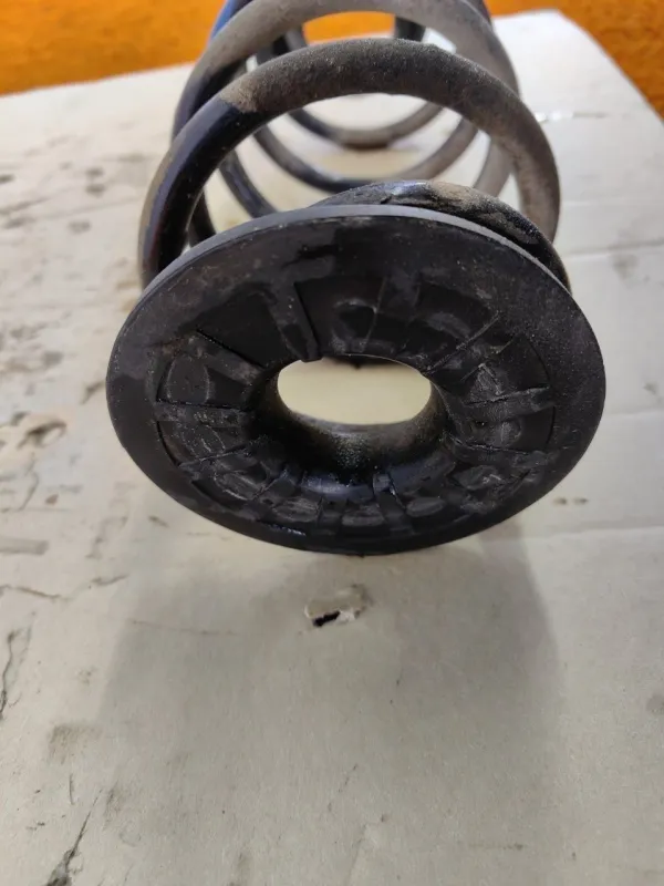 Пружина подвески