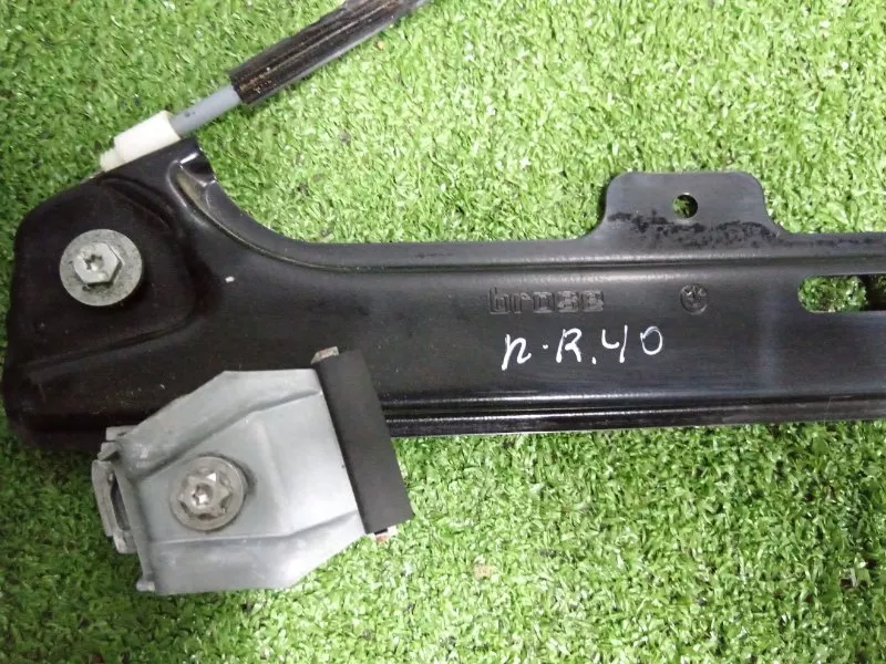 Стеклоподъемник BMW 5-Series 2008 51337075668 E60, передний правый