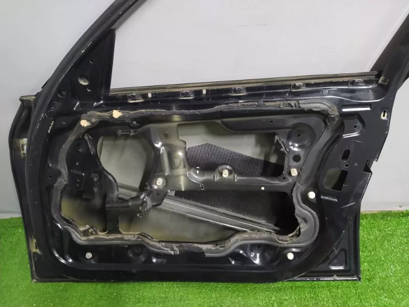 Дверь BMW 3-Series 2005 41007203644 E90, передняя правая