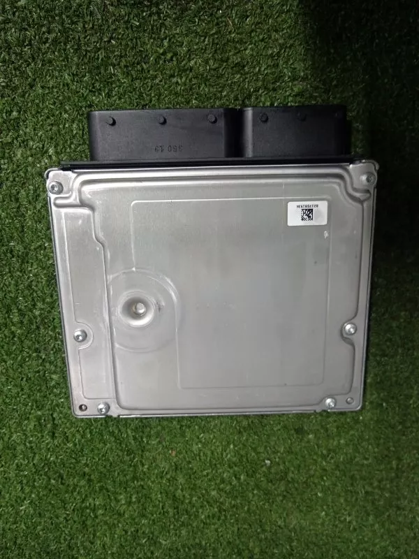 Блок управления двигателем