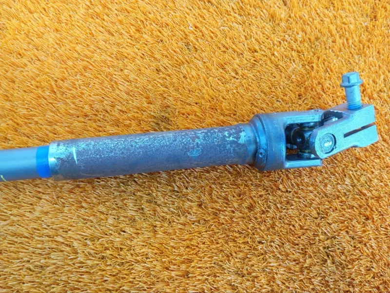 Рулевой карданчик