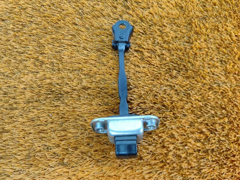 Ограничитель двери