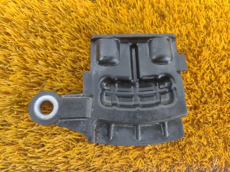 Крышка масляного фильтра