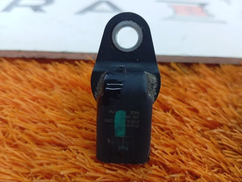 Датчик положения распредвала