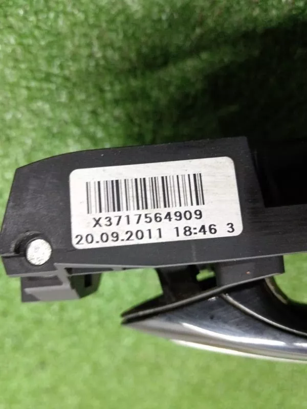 Ручка двери наружняя