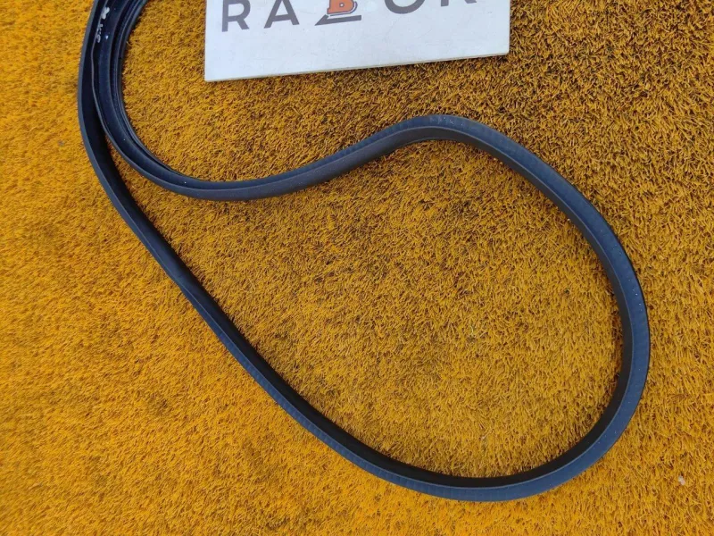 Уплотнитель проема двери