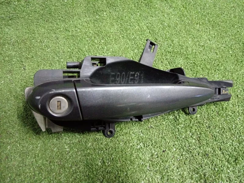 Ручка двери наружняя