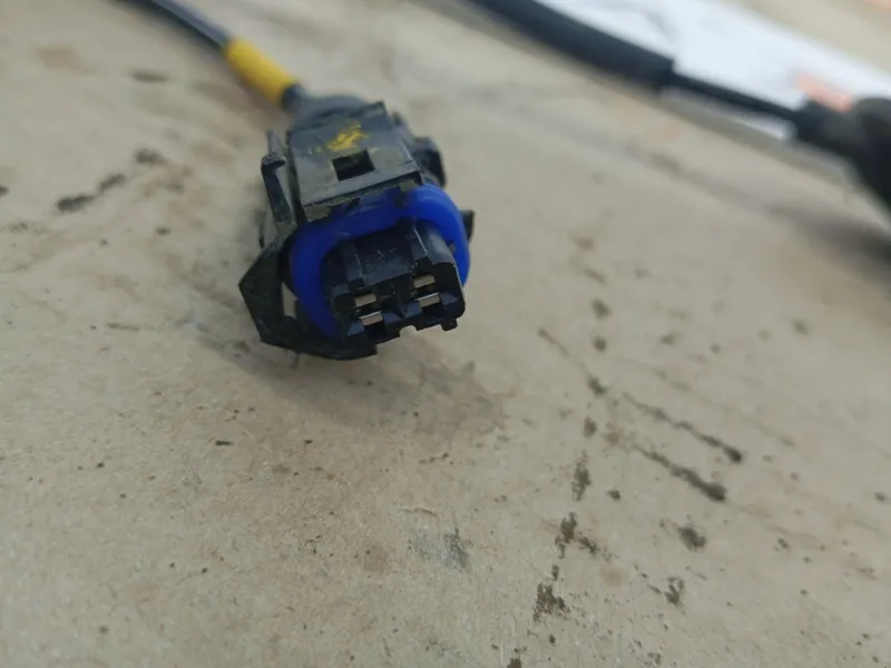 Провод датчика ABS