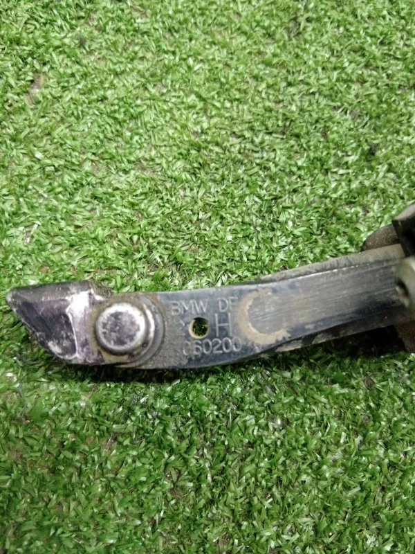 Ограничитель двери