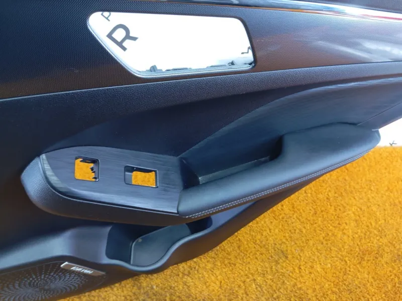 Обшивка двери