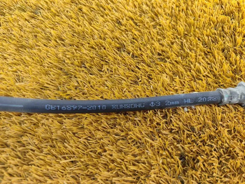 Шланг тормозной