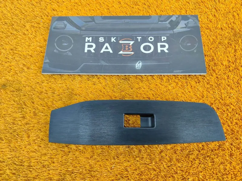 Молдинг двери