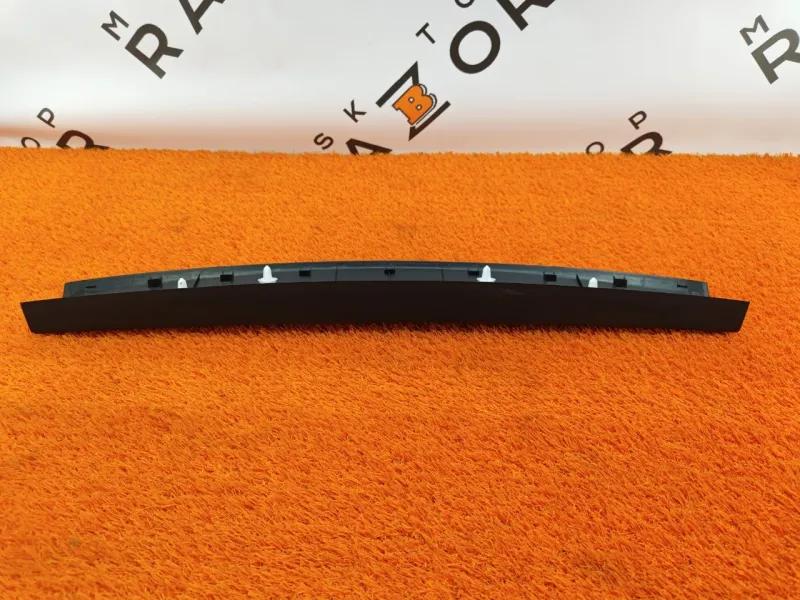 Обшивка багажника