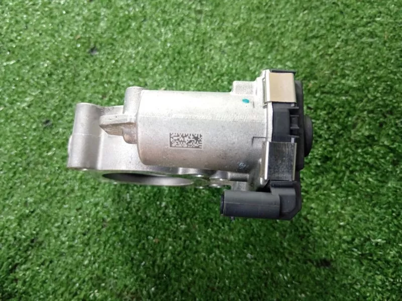 Дроссельная заслонка