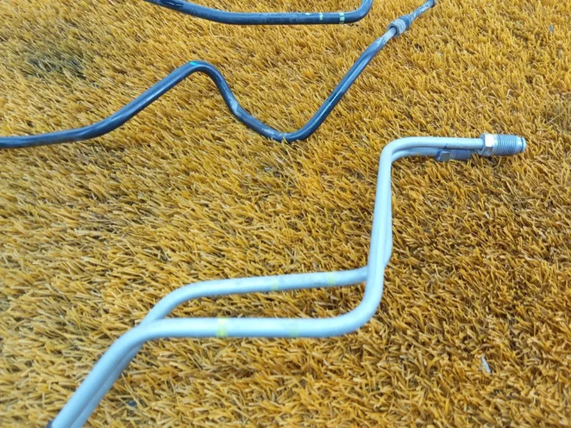 Трубка тормозная