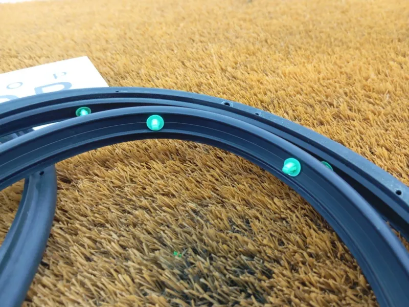 Уплотнитель двери