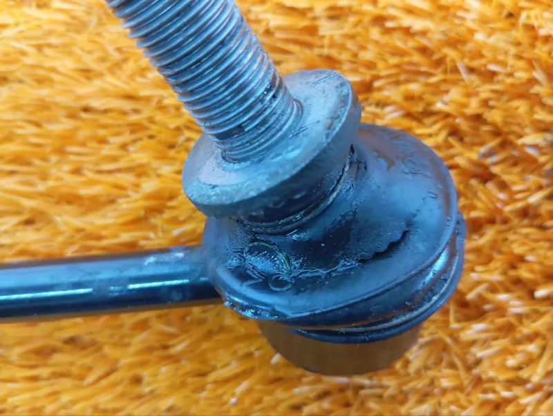 Стойка стабилизатора