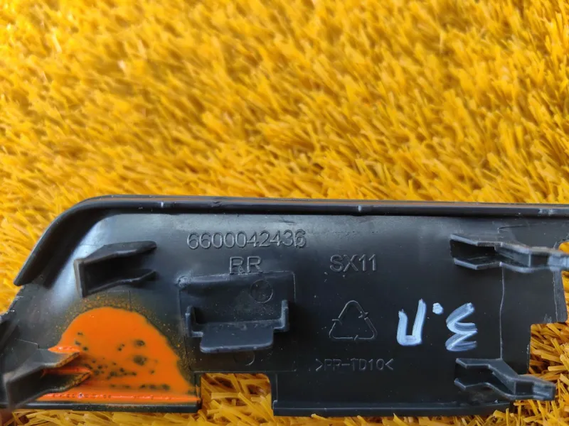 Молдинг двери