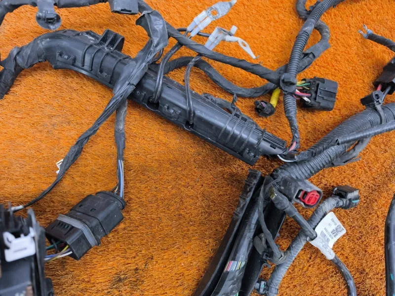 Проводка подкапотная