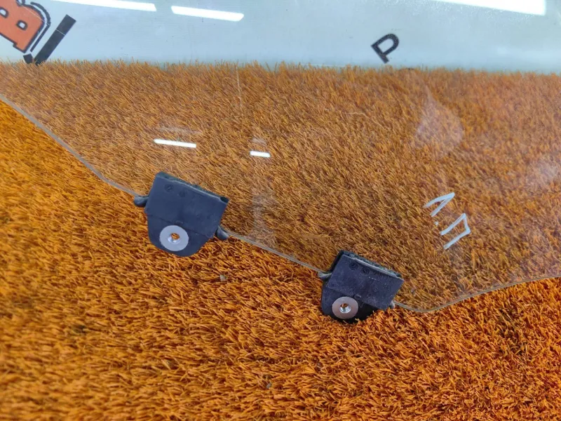 Стекло двери