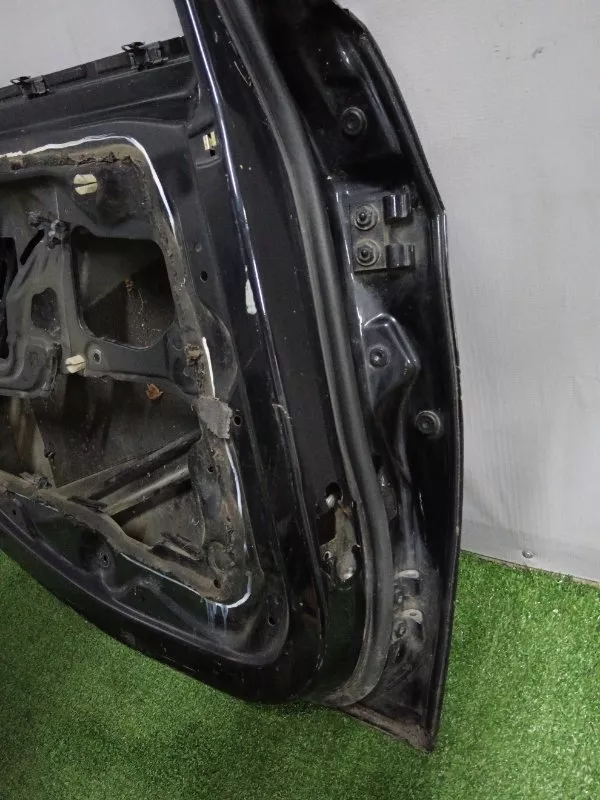 Дверь BMW 3-Series 2007 41007203647 E90, задняя левая