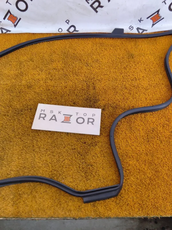 Уплотнитель двери