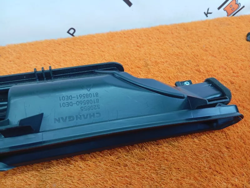 Воздуховод отопителя