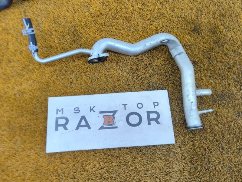 Трубка системы охлаждения