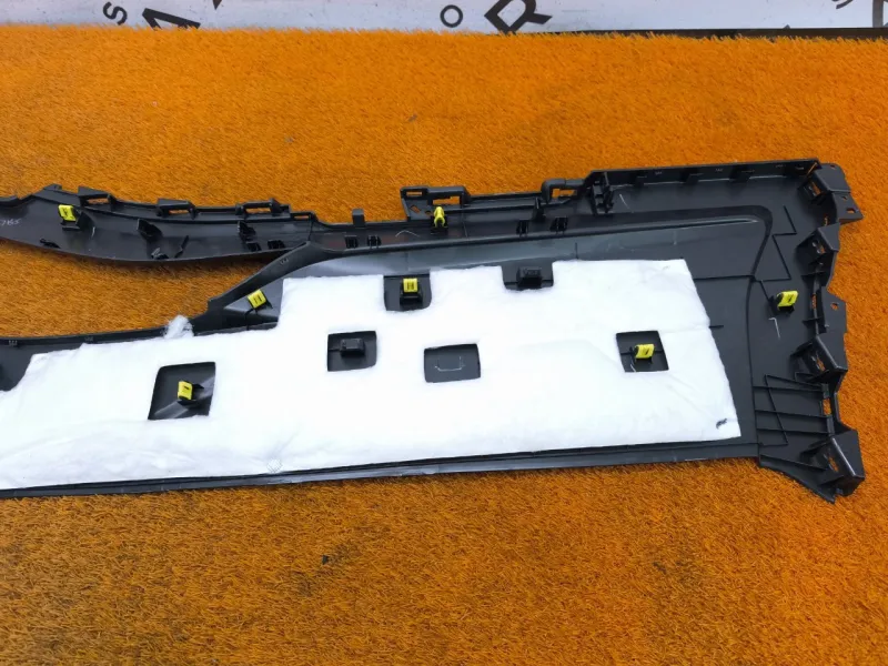 Накладка консоли