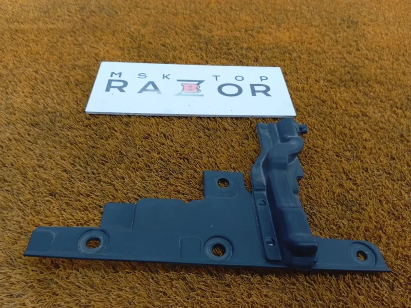 Накладка крыла