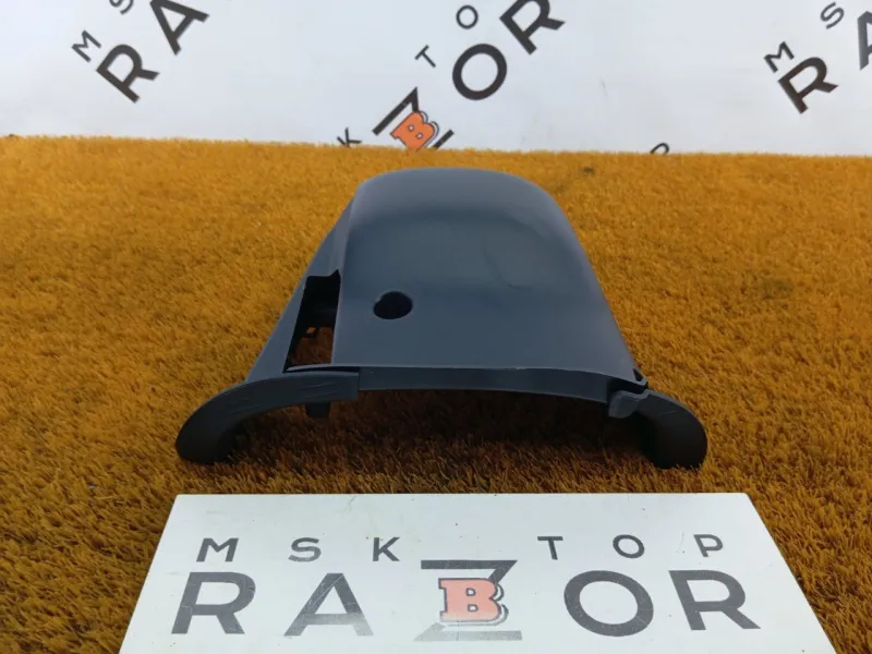 Кожух рулевой колонки