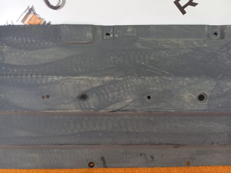 Защита днища кузова