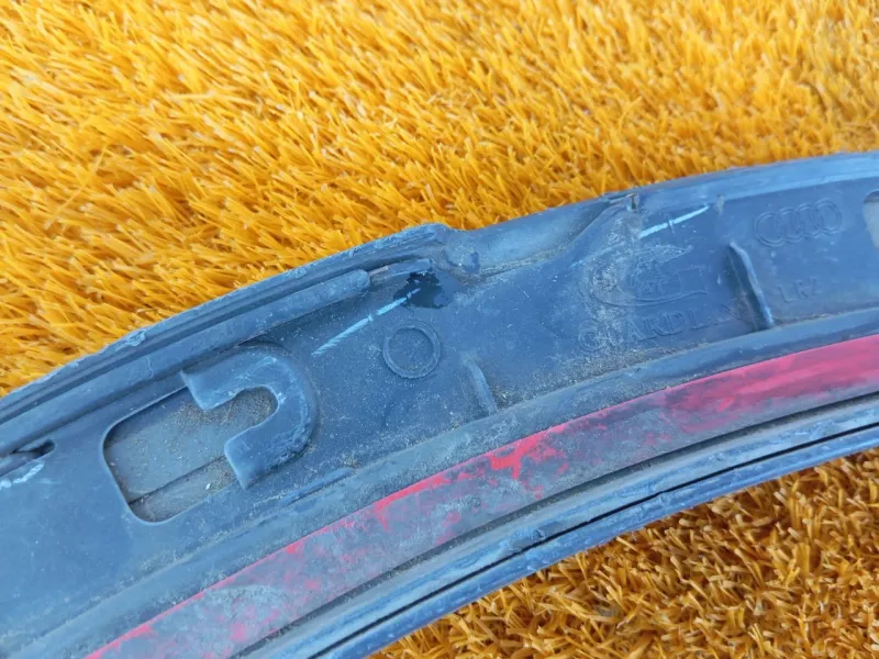 Накладка крыла