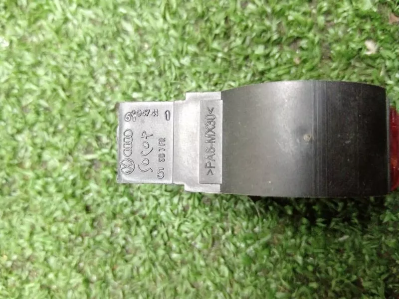 Плафон подсветки двери