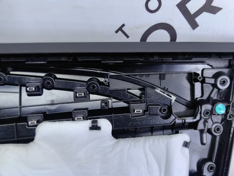 Обшивка двери