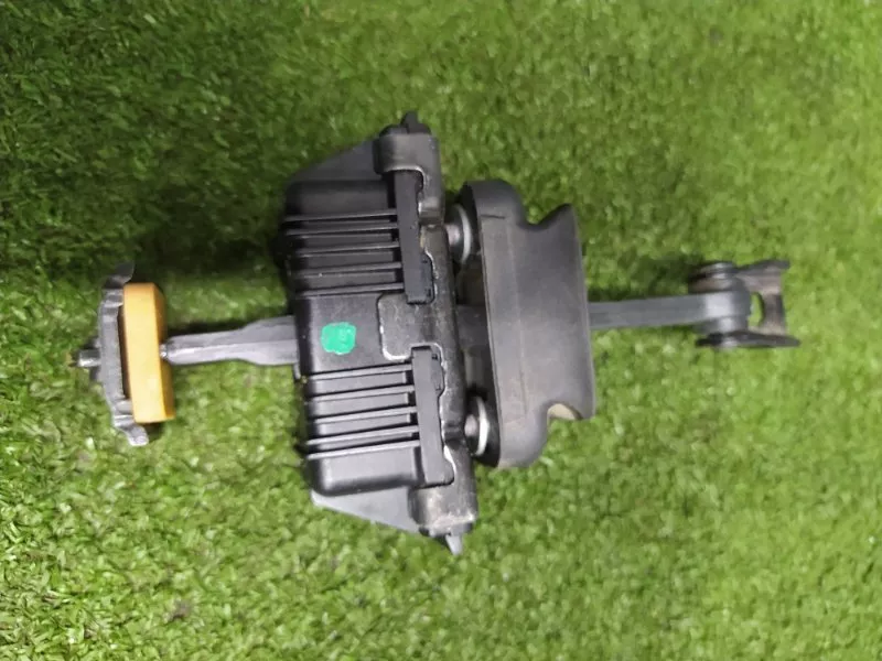 Ограничитель двери