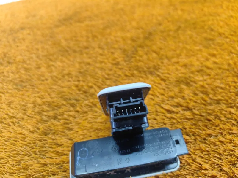 Плафон салона