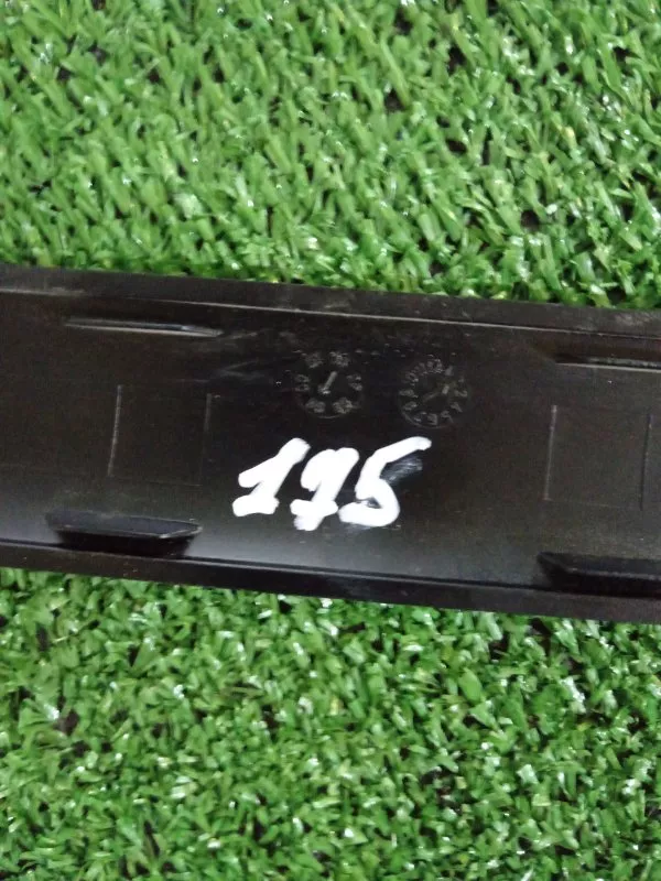 Накладка двери