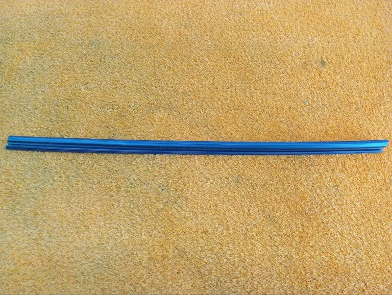 Уплотнитель стекла двери