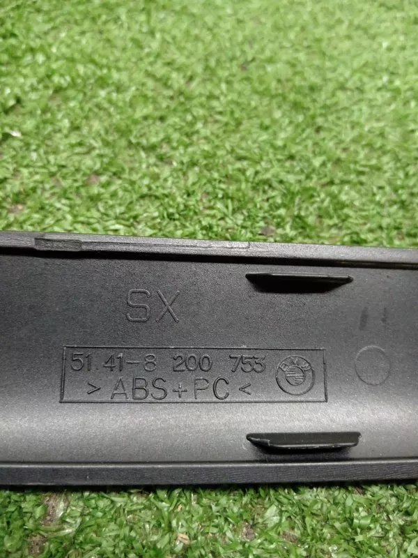 Накладка двери декоративная